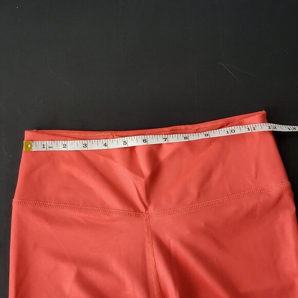 Nike One Womens Dri-Fit Tie-Dye Tight Fit Biker Shorts Size Small Active Stretch - Picture 8 of 11